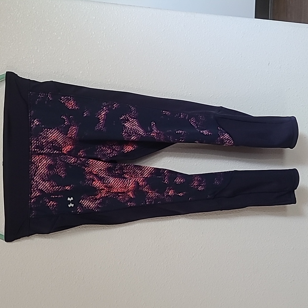 Under Armour reversible leggings